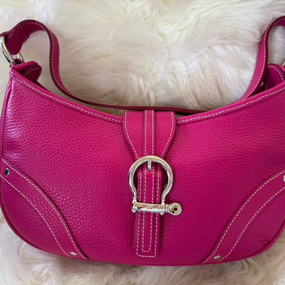 SOLD! Brand New Authentic Burberry Pink Eden Leather bag